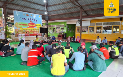 YPPSB Bagikan Parcel Ramadan kepada Karyawan KNE dan Petugas Keamanan